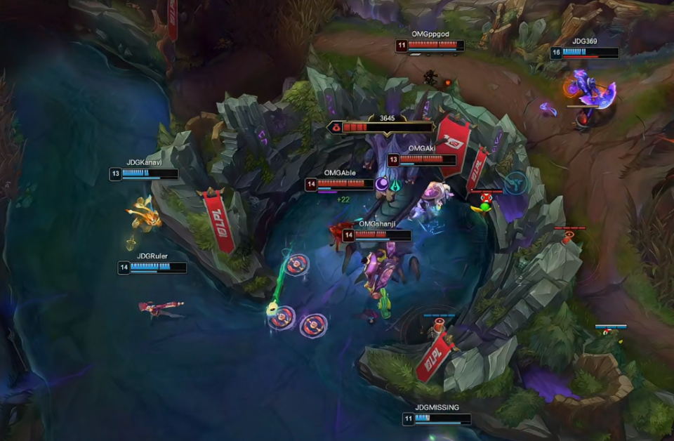 SHR爆冷JDG，Tian统治全场