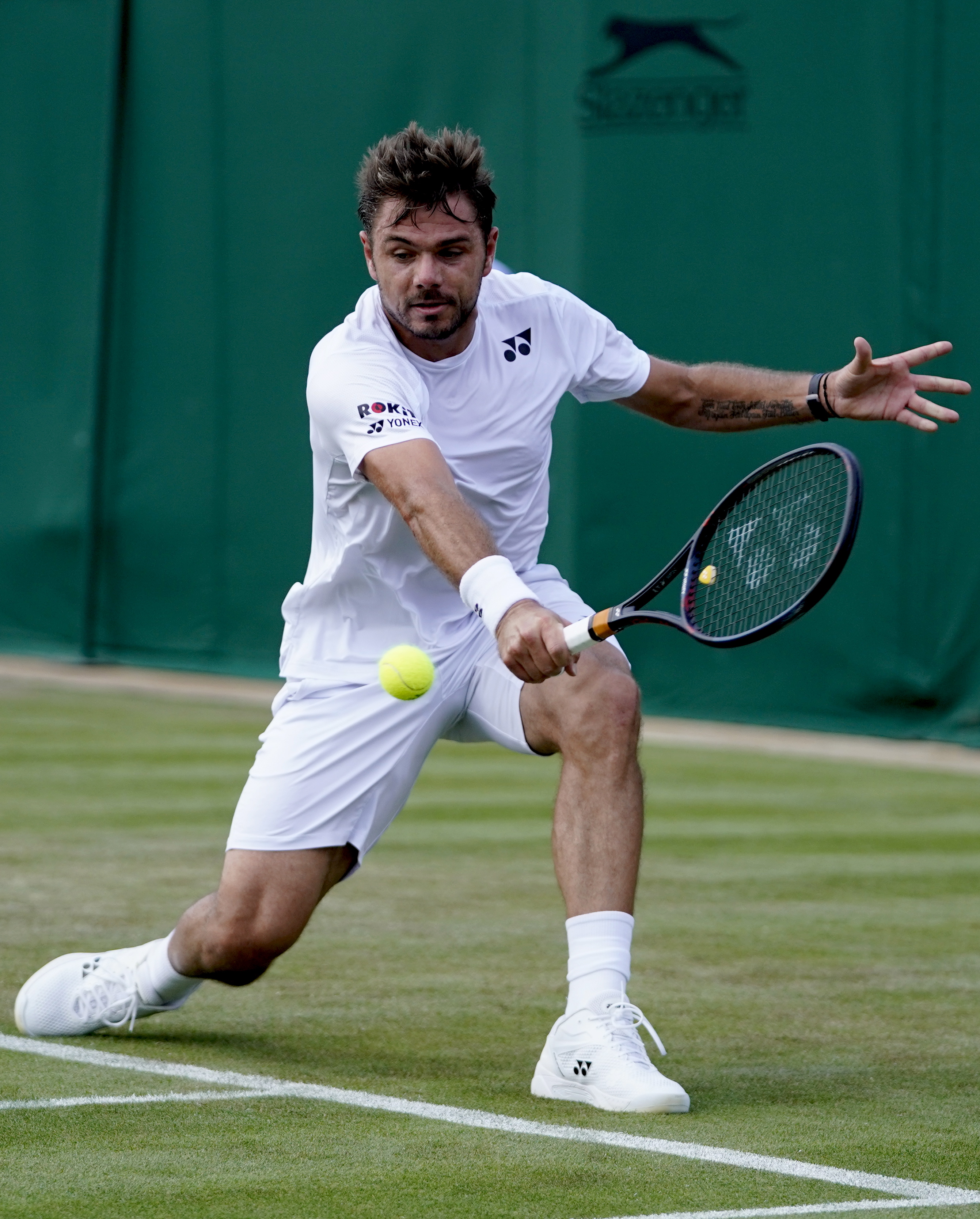 关于世界网球队绝杀英国网球队,瓦林卡惊艳世界的信息 关于世界网球队绝杀英国网球队,瓦林卡惊艳世界的信息