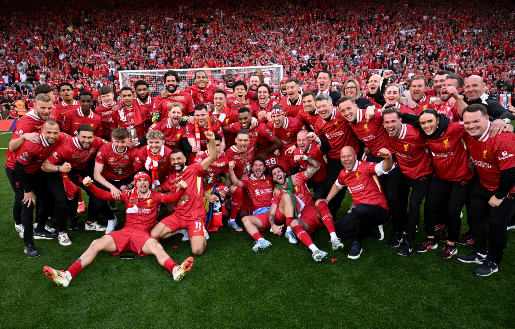 包含尤文绝杀利物浦，格纳布里制霸全场的词条