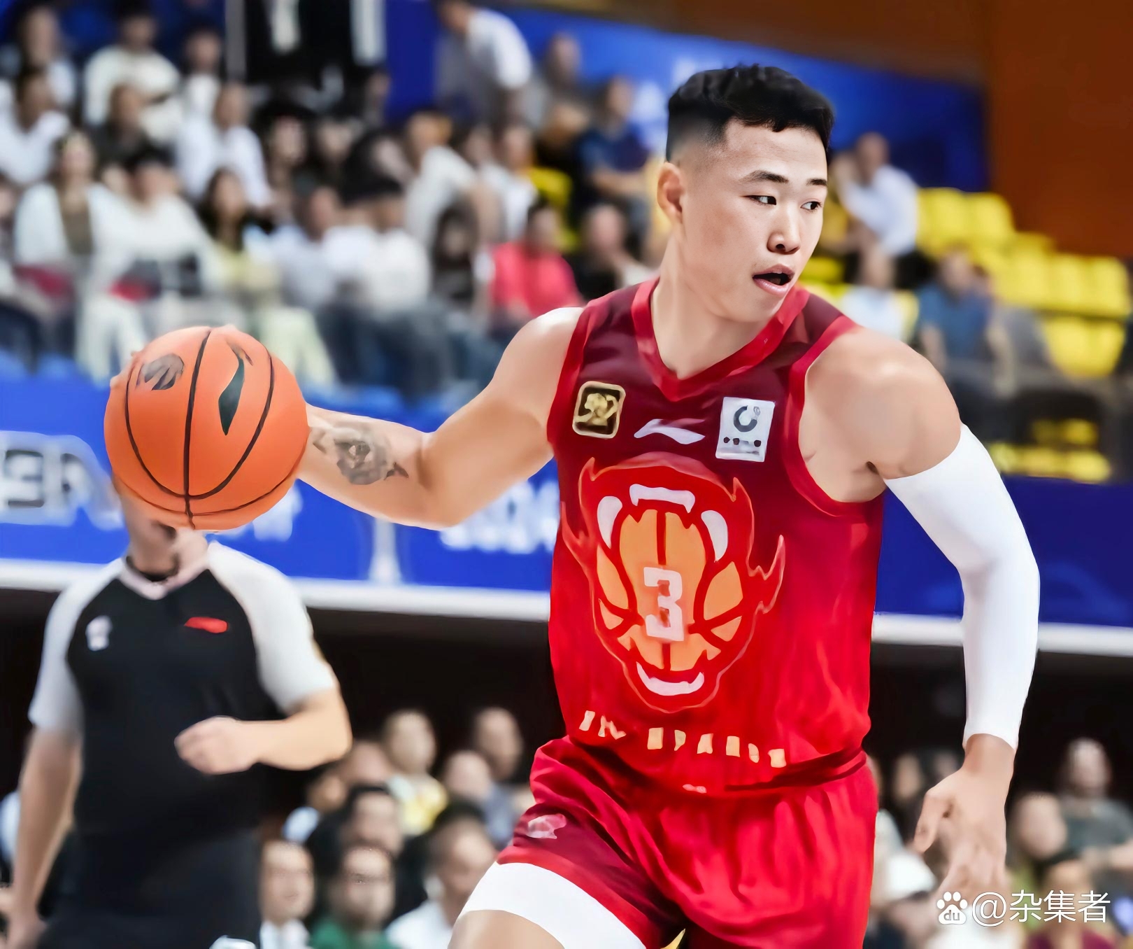 包含四川队险胜江苏队，周琦关键制胜的词条