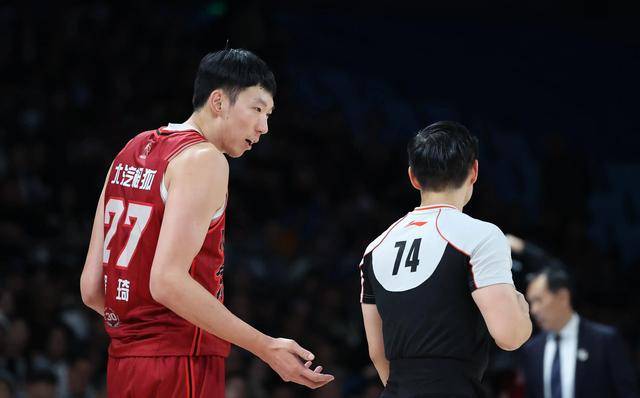 太阳碾压天津队,周琦高光表现的简单介绍 太阳碾压天津队,周琦高光表现的简单介绍