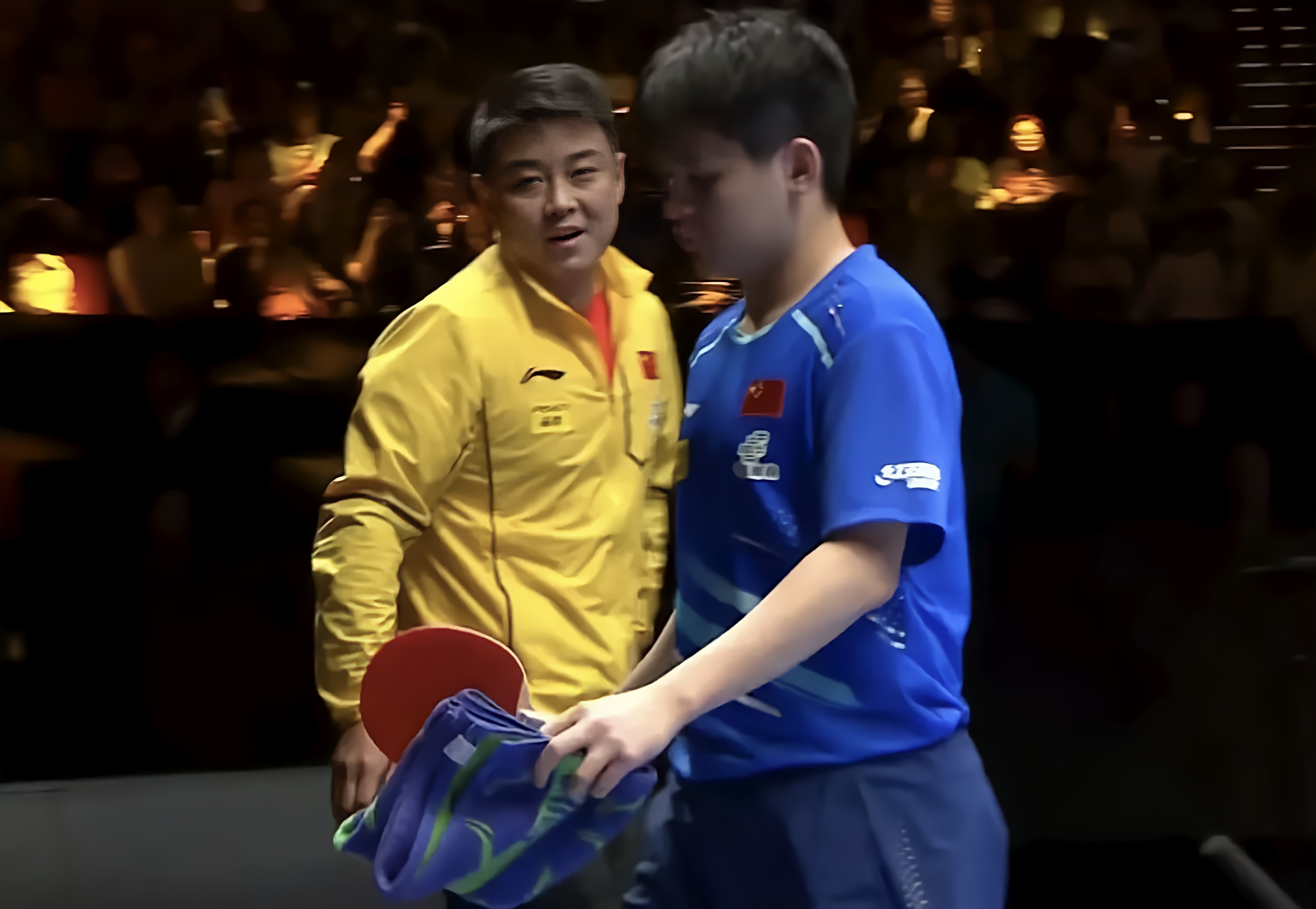 瑞典队鏖战法国队，王皓高光表现