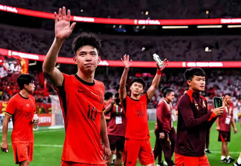 日本鏖战韩国，佩德里统治全场的简单介绍