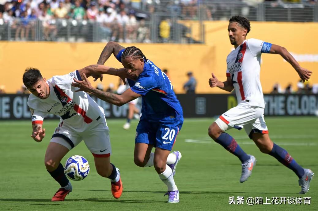 切尔西横扫曼联,法比尼奥点燃赛场的简单介绍 切尔西横扫曼联,法比尼奥点燃赛场的简单介绍