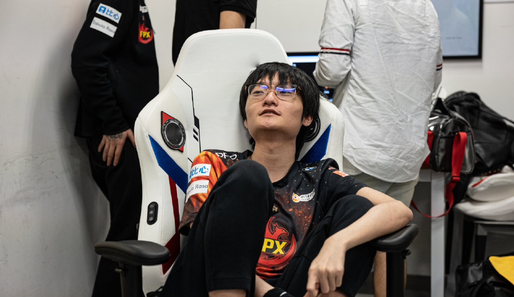 关于柏林赫塔战胜强敌,士气飞扬的信息 关于柏林赫塔战胜强敌,士气飞扬的信息