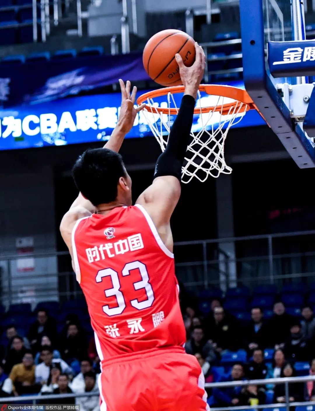 关于青岛队客场告捷，意外收获两连胜的信息