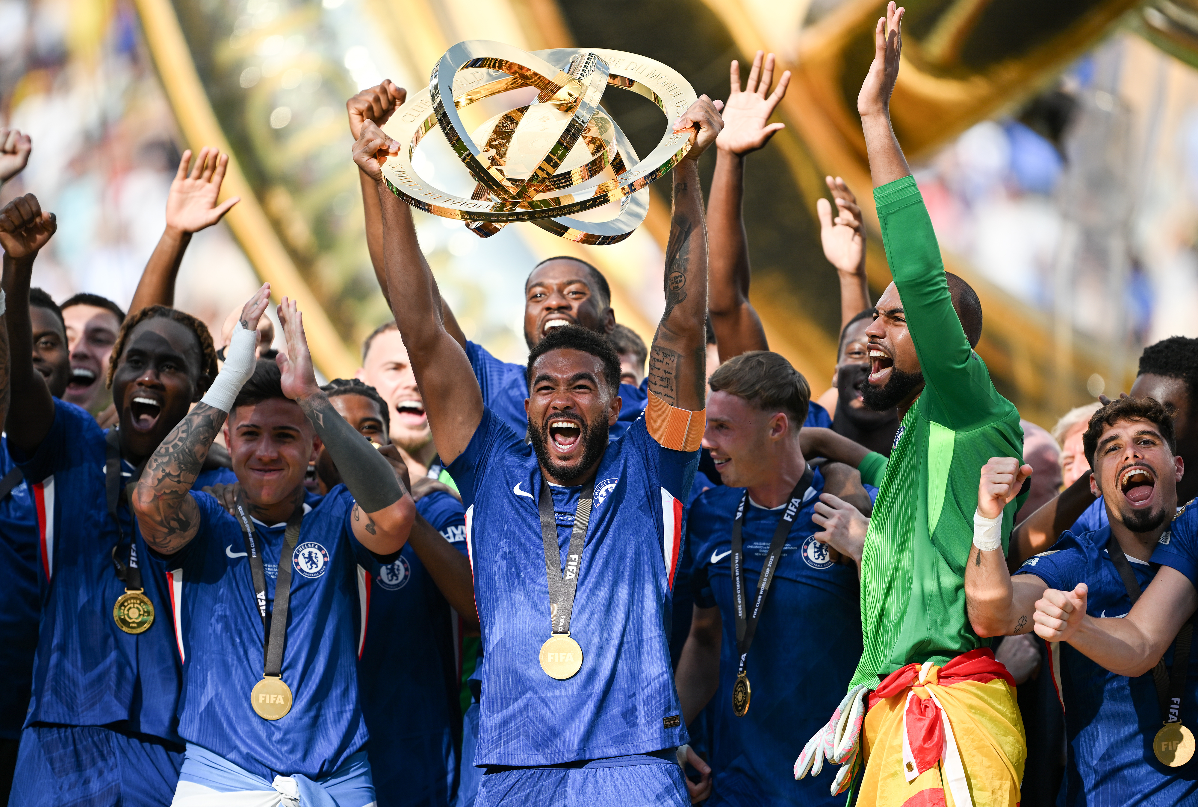 切尔西精彩表现，晋级欧冠半决赛备受瞩目