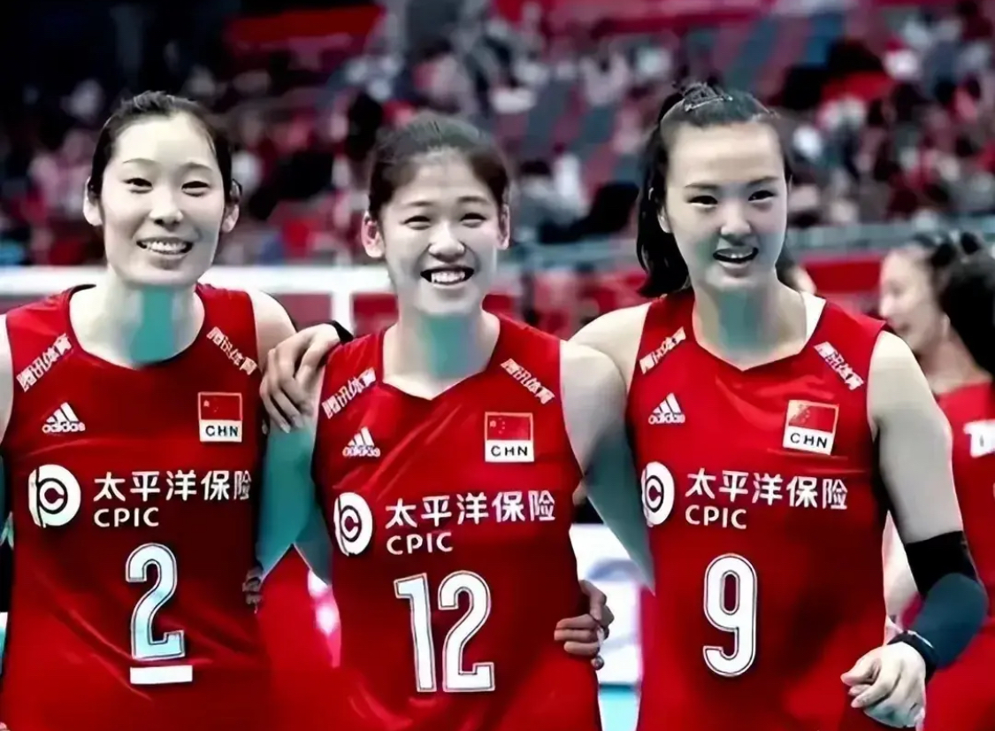 菲律宾女排队全队发挥出色，登顶冠军宝座