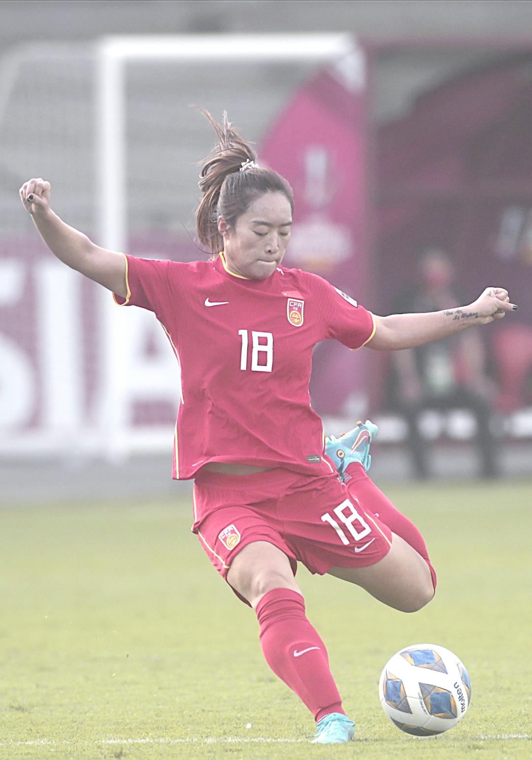 开云官方app入口-关于顽强拼搏：女足比赛中每一分都来之不易的信息