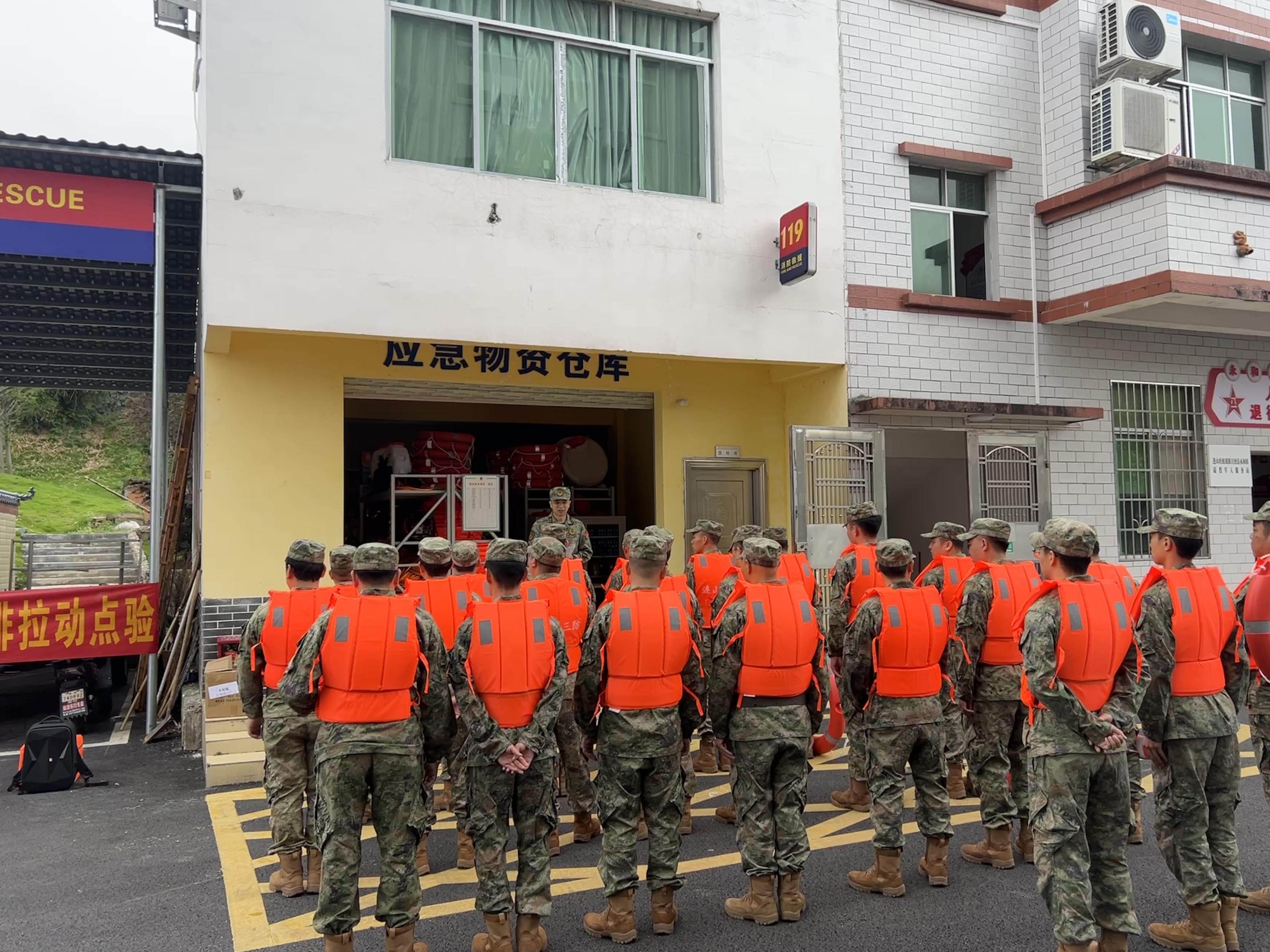 关于全队士气高涨，备战决赛士气昂扬的信息